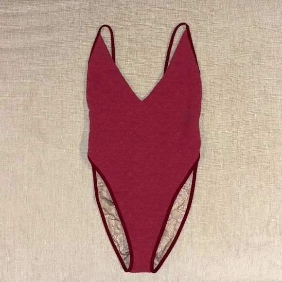 Free People Beach Amber One Piece Swimsuit Free-est FP Pink Berry Sz Medium NEW - Picture 5 of 9